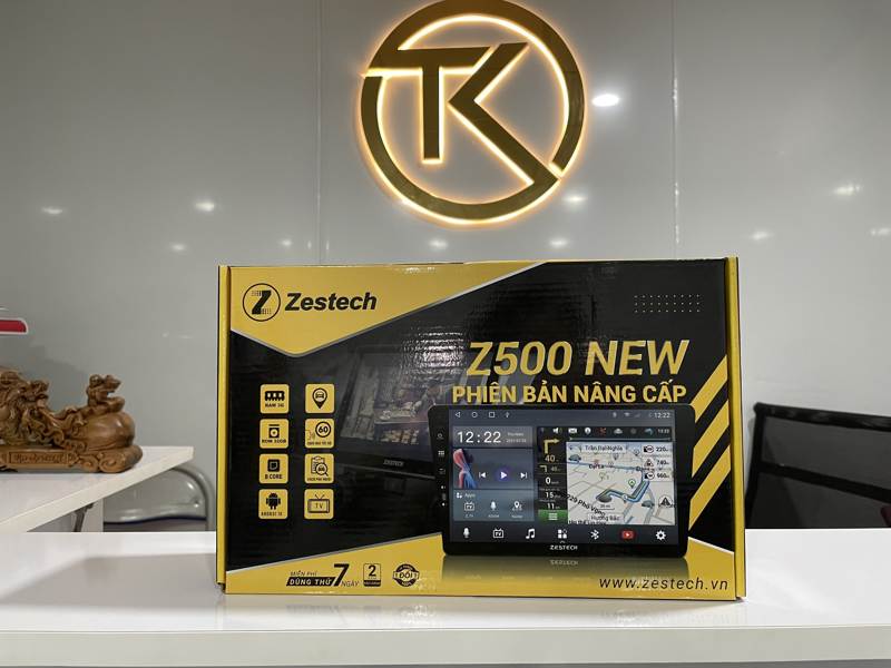 man hinh dvd zestech Z500 New cho xe toyota fortuner
